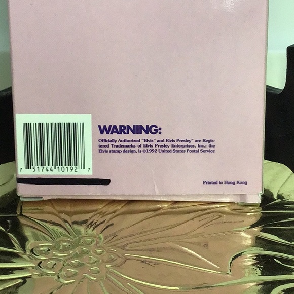 VINTAGE 1992 ELVIS COMMEMORATIVE WATCH NEW IN BOX - Picture 10 of 10